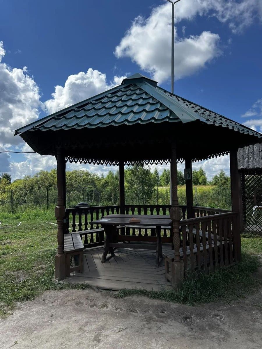 Открытая беседка
